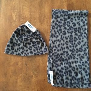 Old Navy Cheetah Print Hat and Infinity Scarf